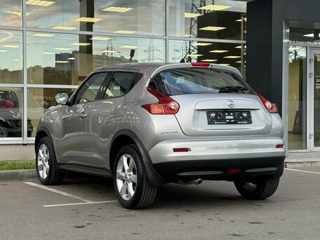 2012 Nissan Juke I, серебристый, 1080000 рублей, вид 4