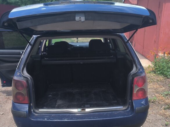 2001 Volkswagen Passat B5 Рестайлинг, синий, 370000 рублей - вид 11