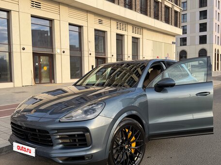 2018 Porsche Cayenne S III, голубой, 8400000 рублей, вид 2