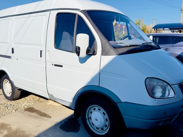 2006 ГАЗ Соболь (2752), белый, 700000 рублей