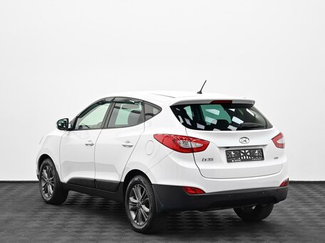 2015 Hyundai ix35 I Рестайлинг, белый, 1075000 рублей, вид 2