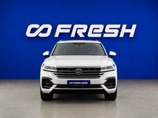 2018 Volkswagen Touareg III, белый, 4790055 рублей, вид 3