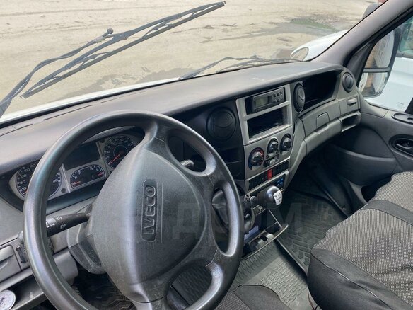 2010 Iveco Daily, белый, 1250000 рублей - вид 2