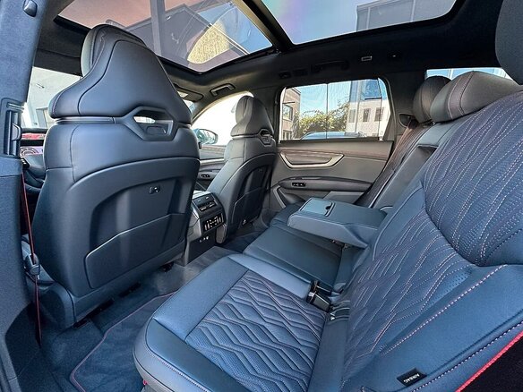 2026 Audi Q7 III (G8), серый, 19110000 рублей - вид 13