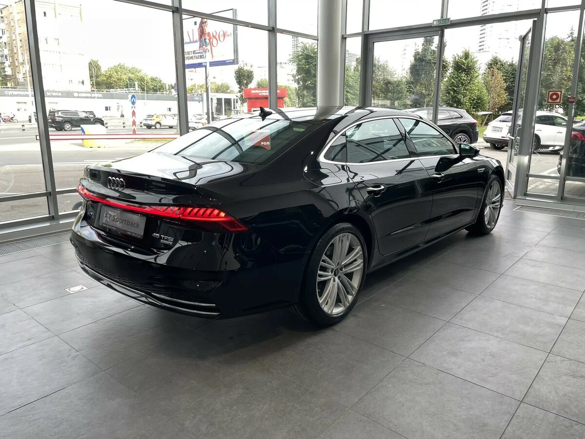 Открыть фотографии: Audi A7 II (4K)