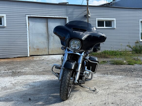 2014 Harley-Davidson Street Glide, чёрный, 1400000 рублей - вид 1