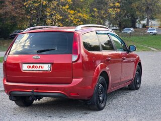 2008 Ford Focus II Рестайлинг, красный, 460000 рублей, вид 5