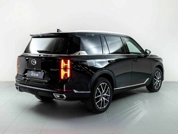 2026 GAC GS8 Dragon II, чёрный, 4949000 рублей - вид 2