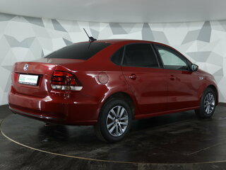 2019 Volkswagen Polo V Рестайлинг, красный, 1319000 рублей, вид 5