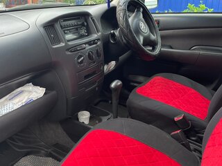 2003 Toyota Succeed I, серебристый, 450000 рублей, вид 5