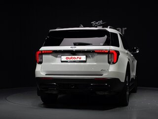 2025 Ford Explorer VI Рестайлинг, белый, 7520000 рублей, вид 4