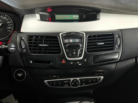 2008 Renault Laguna III, чёрный, 559000 рублей - вид 13