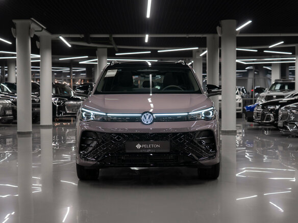 2026 Volkswagen Tiguan L Pro III (China Market), серый, 5000000 рублей - вид 2