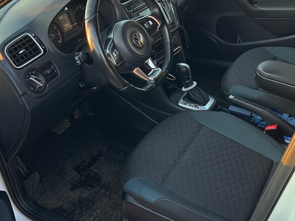 2019 Volkswagen Polo V Рестайлинг, белый - вид 7