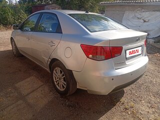 2009 Kia Cerato 5-speed II, серебристый, 435000 рублей, вид 4