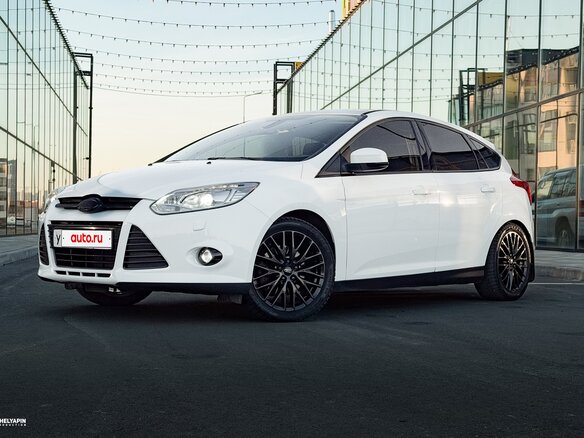 2012 Ford Focus III, белый, 900000 рублей