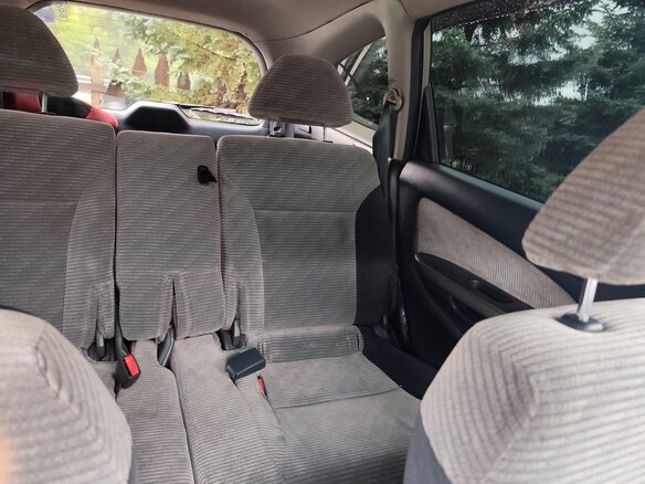2001 Honda Stream I, серый, 330000 рублей - вид 13