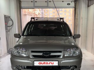 2010 Chevrolet Niva I Рестайлинг, серый, 450000 рублей, вид 2