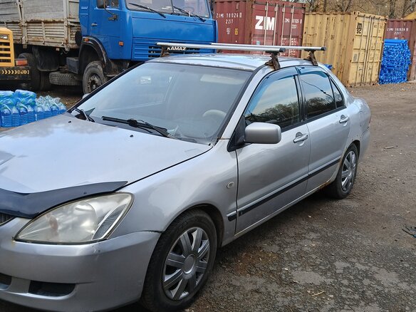 2004 Mitsubishi Lancer IX, серебристый, 255000 рублей - вид 4