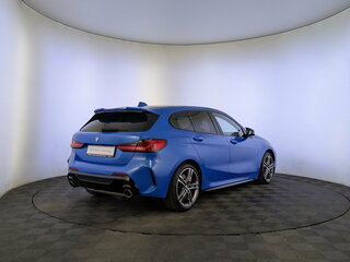 2019 BMW 1 серии M135i xDrive III (F40), синий, 3500000 рублей, вид 5