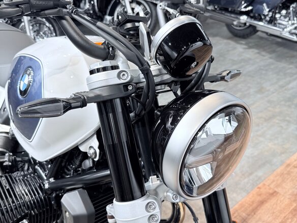 2026 BMW R 12 Nine T, белый, 1999000 рублей - вид 13