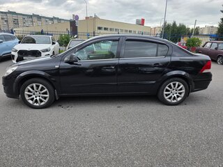 2013 Opel Astra H Рестайлинг, чёрный, 630000 рублей, вид 2
