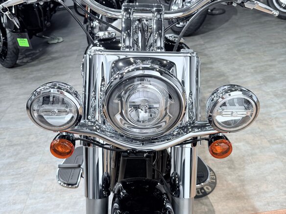 2017 Harley-Davidson Softail Deluxe, чёрный, 1199000 рублей - вид 12
