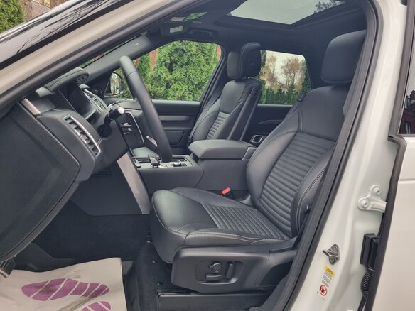2024 Land Rover Discovery P300 V Рестайлинг, белый, 6390000 рублей - вид 12