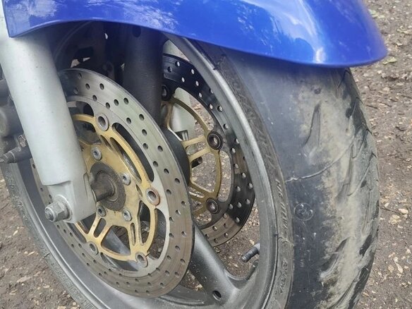 1998 Suzuki GSX 600F Katana, синий, 300000 рублей - вид 5