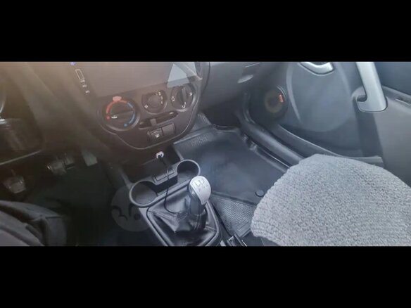 2016 Lada (ВАЗ) Granta I, серебристый, 510000 рублей - вид 3