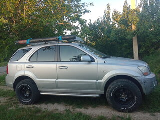 2008 Kia Sorento I Рестайлинг, серебристый, 2000000 рублей, вид 1