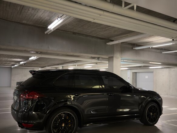 2012 Porsche Cayenne Turbo II (958), чёрный, 3800000 рублей - вид 2