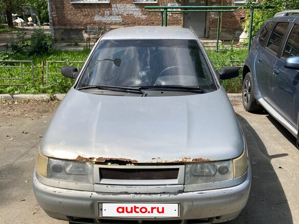2003 Lada (ВАЗ) 2110, серебристый, 80000 рублей