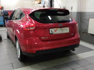 2018 Ford Focus III Рестайлинг, красный, 1210000 рублей, вид 4