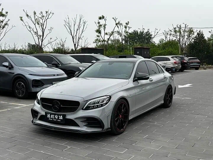 Открыть фотографии: Mercedes-Benz C-Класс IV (W205) Рестайлинг
