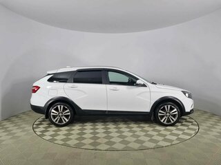 2021 Lada (ВАЗ) Vesta SW Cross I, белый, 1395000 рублей, вид 4