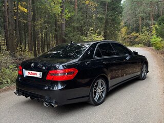 2010 Mercedes-Benz E-Класс 200 5G-Tronic IV (W212, S212, C207), чёрный, 1200000 рублей, вид 4