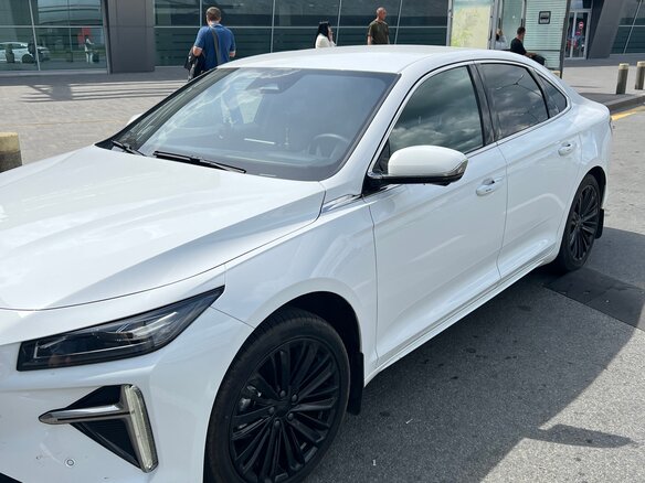 2024 Geely Preface I, белый, 3000000 рублей - вид 1