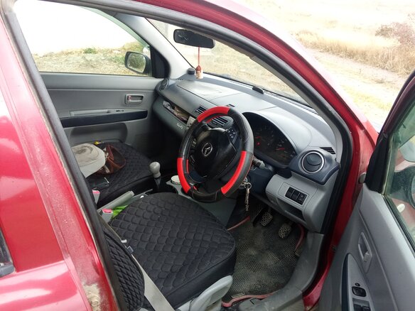 2002 Mazda Demio II (DY), красный, 180000 рублей - вид 3