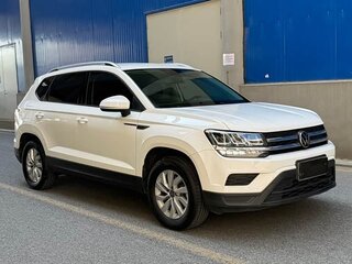 2022 Volkswagen Tharu I, белый, 1840000 рублей, вид 3