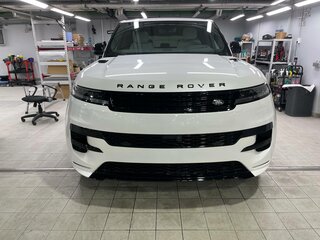 2026 Land Rover Range Rover Sport D350 III, белый, 18990000 рублей, вид 2