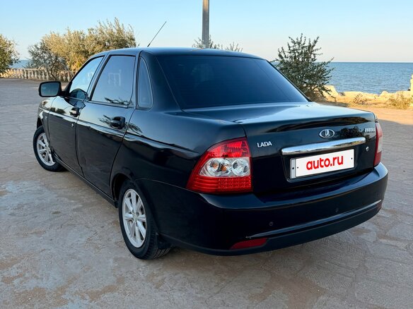 2015 Lada (ВАЗ) Priora I Рестайлинг, чёрный, 455000 рублей - вид 3