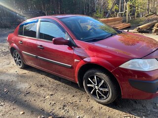 2008 Renault Megane II Рестайлинг, красный, 360000 рублей, вид 3