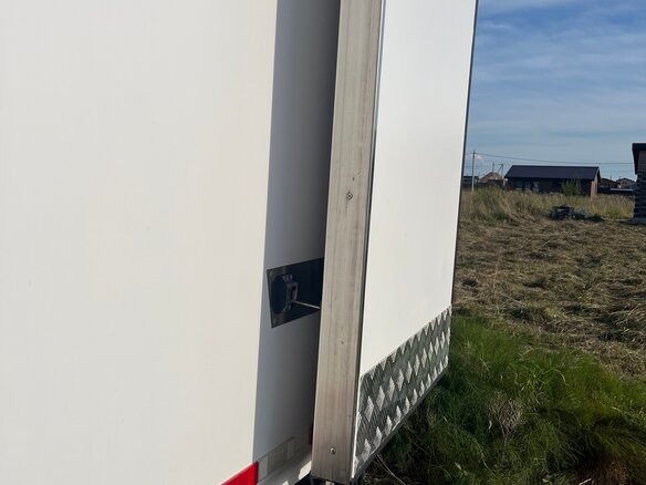 2025 Isuzu Elf (N-series), белый, 5200000 рублей - вид 8