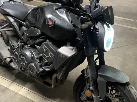 2021 Honda CB 1000R, чёрный, 1400000 рублей, вид 1