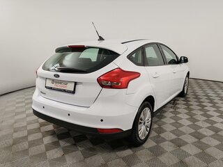 2019 Ford Focus III Рестайлинг, белый, 1220000 рублей, вид 5