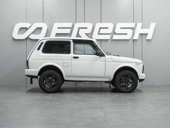 2025 Lada (ВАЗ) Niva Legend I, белый, 1139000 рублей - вид 4