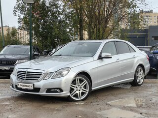 2009 Mercedes-Benz E-Класс 350 IV (W212, S212, C207), серебристый, 1169000 рублей, вид 1