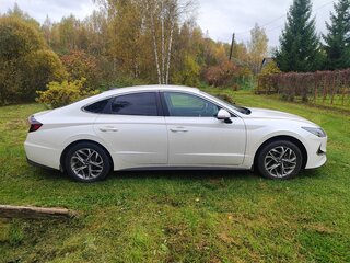 2020 Hyundai Sonata VIII (DN8), белый, 2450000 рублей, вид 4