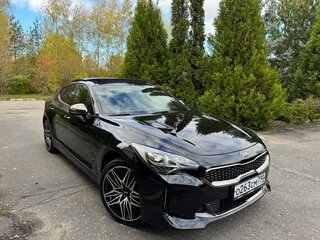2021 Kia Stinger I Рестайлинг, чёрный, 3790000 рублей, вид 2